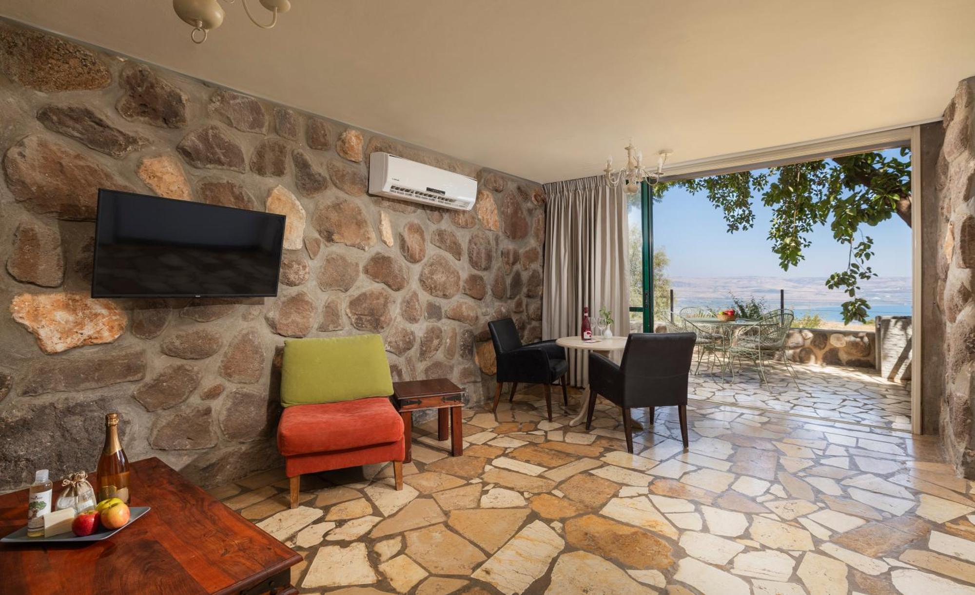 Vered Hagalil Holiday Village Hotel Chorazim Exterior photo