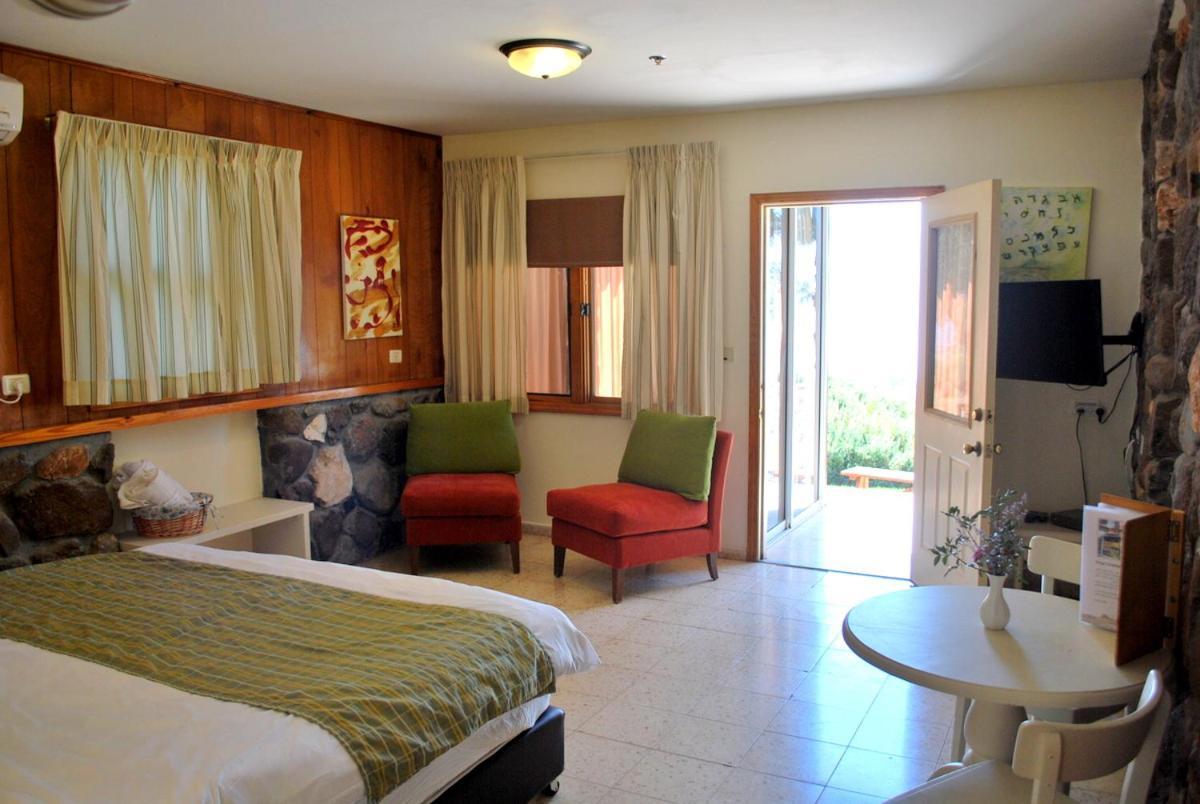Vered Hagalil Holiday Village Hotel Chorazim Exterior photo